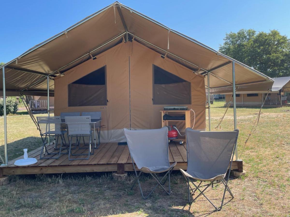Camping Onlycamp Vauban Нёф-Бризах Экстерьер фото