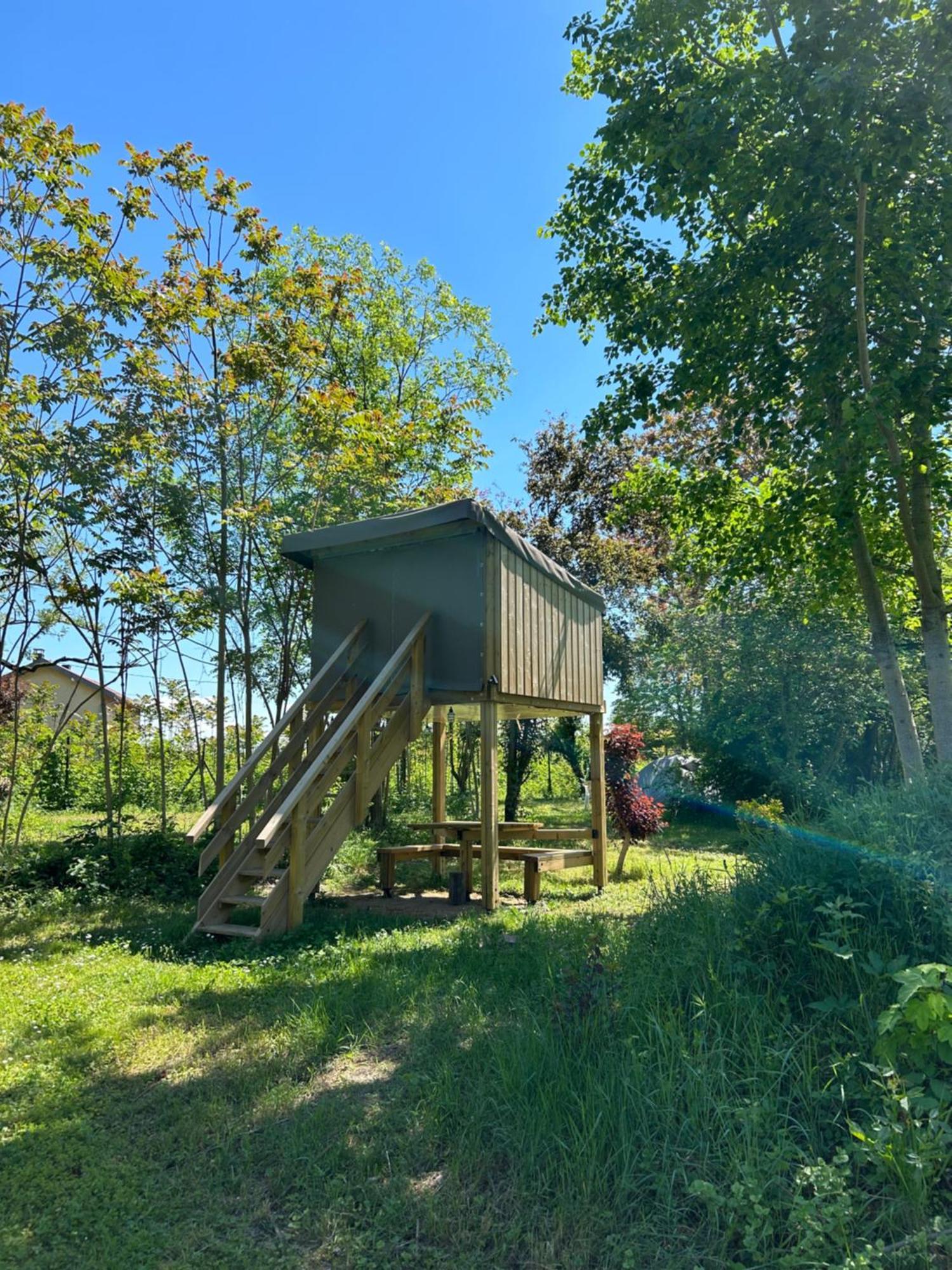 Camping Onlycamp Vauban Нёф-Бризах Экстерьер фото