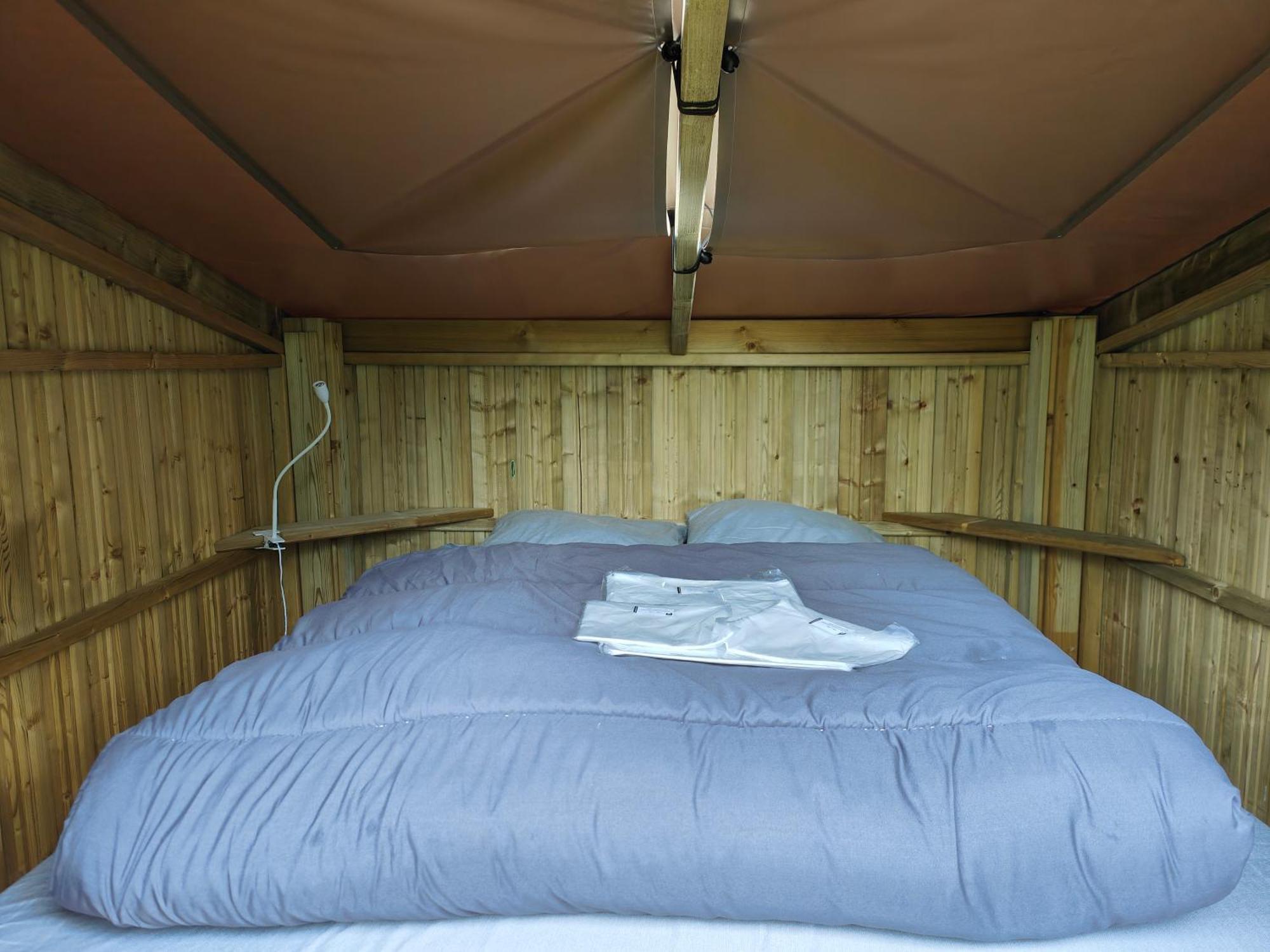 Camping Onlycamp Vauban Нёф-Бризах Экстерьер фото